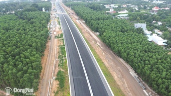 Đường cao tốc Biên Hòa - Vũng Tàu phát sinh thêm gần 370 ngàn m³ đá