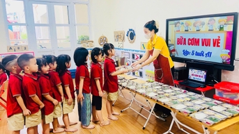 Bảo đảm an toàn bữa ăn bán trú cho học sinh