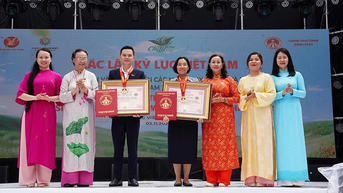 Xác lập Kỷ lục Việt Nam 200 món chay từ sen