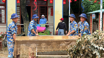 Bộ Quốc phòng yêu cầu các cơ quan, đơn vị khắc phục hậu quả mưa lũ tại Trung Bộ