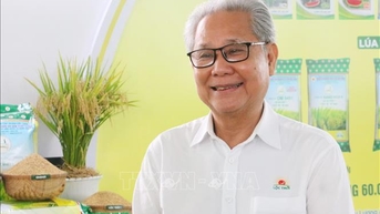 Huy động trí tuệ toàn dân để kiến thiết đất nước