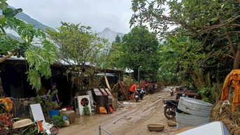 Thượng Đức gian nan tái thiết khi lũ chồng lũ