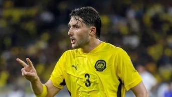 Sự dối trá của ngôi sao nhập tịch Malaysia bị phơi bày