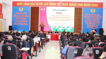 Lãnh đạo phường Tây Tựu đối thoại với Nhân dân trên địa bàn