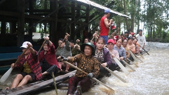 Những “bóng hồng” đua ghe ngo