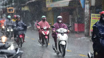 Thời tiết hôm nay 04/11: Bắc Bộ rét đậm, Trung Bộ mưa dầm, Nam Bộ triều lên