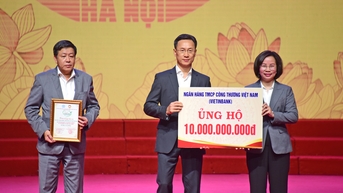 VietinBank ủng hộ 10 tỷ đồng cho Quỹ “Vì người nghèo và an sinh xã hội năm 2025” TP. Hà Nội