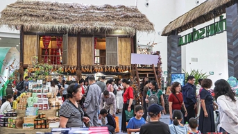 Toàn cảnh lễ bế mạc Hội chợ mùa Thu lần thứ nhất 2025