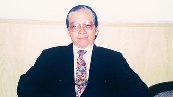 Nhà giáo Nhân dân Hà Quang Văn qua đời