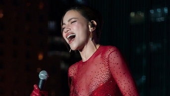 ឃ្លីប 18 វិនាទី ហូ ង៉ុកហា ច្រៀងផ្ទាល់ ល្បីពេញអនឡាញ ខ្លះរិះគន់ ខ្លះការពារ