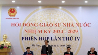 Danh sách 900 giáo sư và phó giáo sư năm 2025