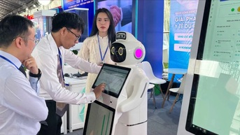 Kiến tạo cuộc đổi mới về thể chế và tư duy phát triển