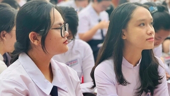 Năm 2026, Bộ Giáo dục sẽ giám sát thi đánh giá năng lực của các trường