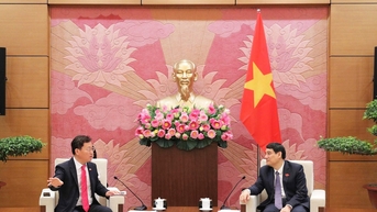 Chủ nhiệm Ủy ban Văn hóa và Xã hội Nguyễn Đắc Vinh tiếp Đoàn Ủy ban Môi trường và Lao động, Quốc hội Hàn Quốc