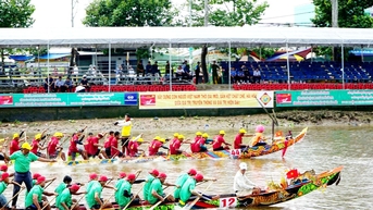 Sôi nổi giải đua ghe Ngo thành phố Cần Thơ năm 2025