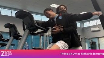 Văn Toàn, Xuân Son tái hiện cảnh kinh điển trong phim Titanic