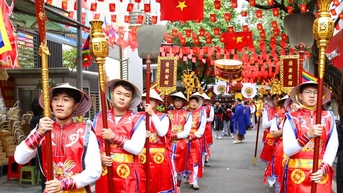 Dâng hương kỷ niệm ngày hoá Đức Đại vương Trần Lựu