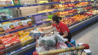 Thị trường hàng hóa dần ổn định sau mưa lũ
