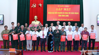 Bộ Quốc phòng gặp mặt đoàn đại biểu người có công tỉnh Vĩnh Long