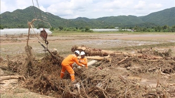 Ngành điện khẩn trương ứng phó bão KALMAEGI, khắc phục hậu quả mưa lũ