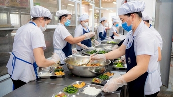 Bộ Y tế: Người đứng đầu cơ sở tổ chức bếp ăn tập thể chịu trách nhiệm về an toàn thực phẩm