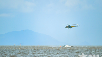 Trung đoàn 917: Thực hành bay huấn luyện treo cấp cứu trên biển