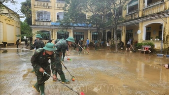 Huế: Khẩn trương vệ sinh trường học, khôi phục diện mạo đô thị sau 'lũ chồng lũ'