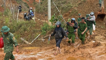 “Mở đường”, đưa người đi cấp cứu