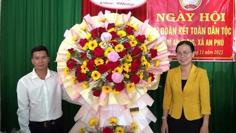 Ngày hội Đại đoàn kết toàn dân tộc khóm An Hưng, xã An Phú