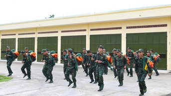 Lãnh đạo Quân khu 5 trực tiếp chỉ đạo ứng phó bão Kalmaegi tại các địa phương