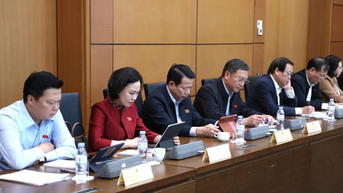 Tạo đột phá thể chế, khơi dậy khát vọng phát triển quốc gia