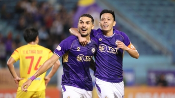 Đỗ Hoàng Hên lập siêu phẩm, Hà Nội thắng ấn tượng PVF-CAND: Chưa từ bỏ đua vô địch