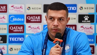 HLV Trung Kiên bất ngờ không họp báo, trung vệ Brazil cực lạc quan: Nam Định sẽ thắng Osaka…