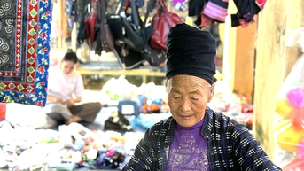 Sắc màu phiên chợ Pà Cò