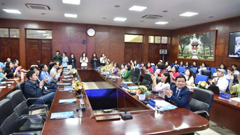 Ứng dụng AI trong dạy và học ngoại ngữ: Cần chính sách rõ ràng