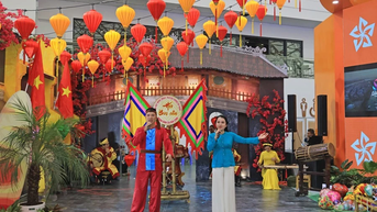 Gần 1 triệu lượt khách đến tham quan tại Hội chợ mùa Thu lần thứ I