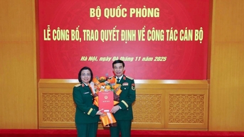 Nữ Trung tướng vừa được thăng hàm là ai?