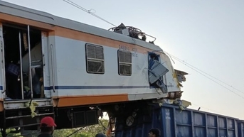 Tám người thiệt mạng trong vụ va chạm tàu hỏa ở Ấn Độ