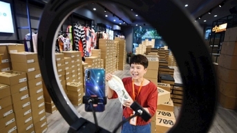 Làm sao để mua sắm online "an toàn - an tâm - an vui"?