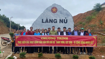 Tổ chức dân vận nghĩa tình tại thôn Làng Nủ