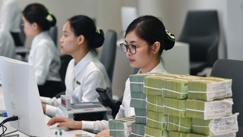 Lãi suất ngân hàng hôm nay 5/11/2025: ‘Ông lớn’ nối tiếp nhau tăng lãi huy động