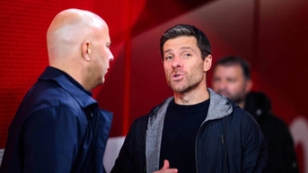 Phản ứng của HLV Alonso và Slot sau đại chiến Liverpool - Real Madrid