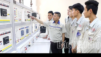 Phát triển nguồn nhân lực chất lượng cao ở Phú Thọ