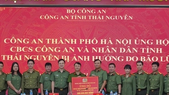 Công an TP Hà Nội: 11 tỷ đồng ủng hộ đồng bào bị ảnh hưởng bởi thiên tai
