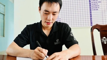 Nhiệt huyết tuổi trẻ qua lá đơn tình nguyện