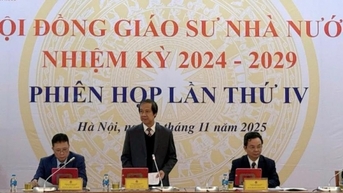 Thông qua danh sách 900 giáo sư, phó giáo sư năm 2025