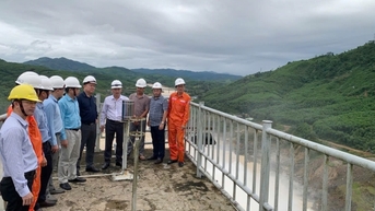 Bộ Công Thương chủ động ứng phó, khẩn trương khắc phục mưa lũ Trung Bộ