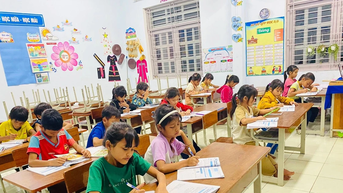 Học sinh toàn thành phố Đà Nẵng nghỉ học vào chiều 6/11 để phòng tránh bão