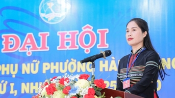 Chủ tịch Hội LHPN tỉnh Lâm Đồng dự Đại hội Phụ nữ xã Hàm Thắng