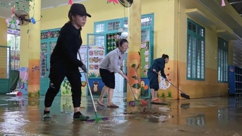 Đà Nẵng, Quảng Ngãi cho học sinh nghỉ học từ chiều 6/11 để tránh bão